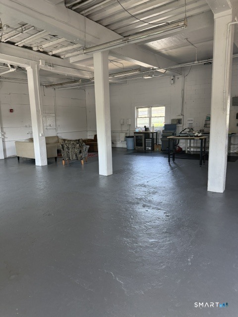 33 Hull Street Shelton CT 06484