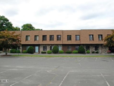 304 Federal Road Brookfield CT 06804