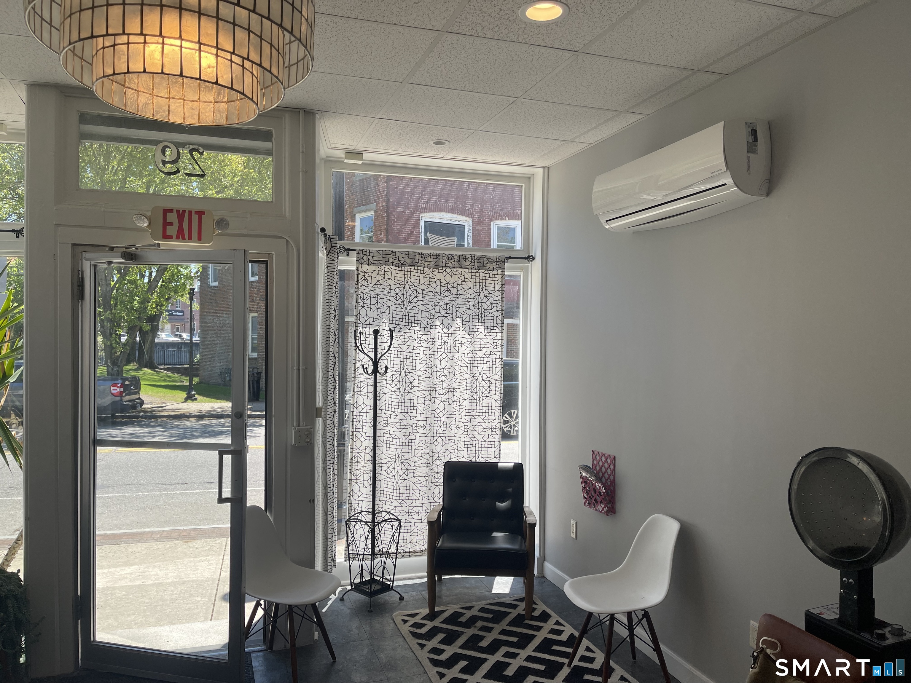 29 West Broad Street Stonington CT 06379