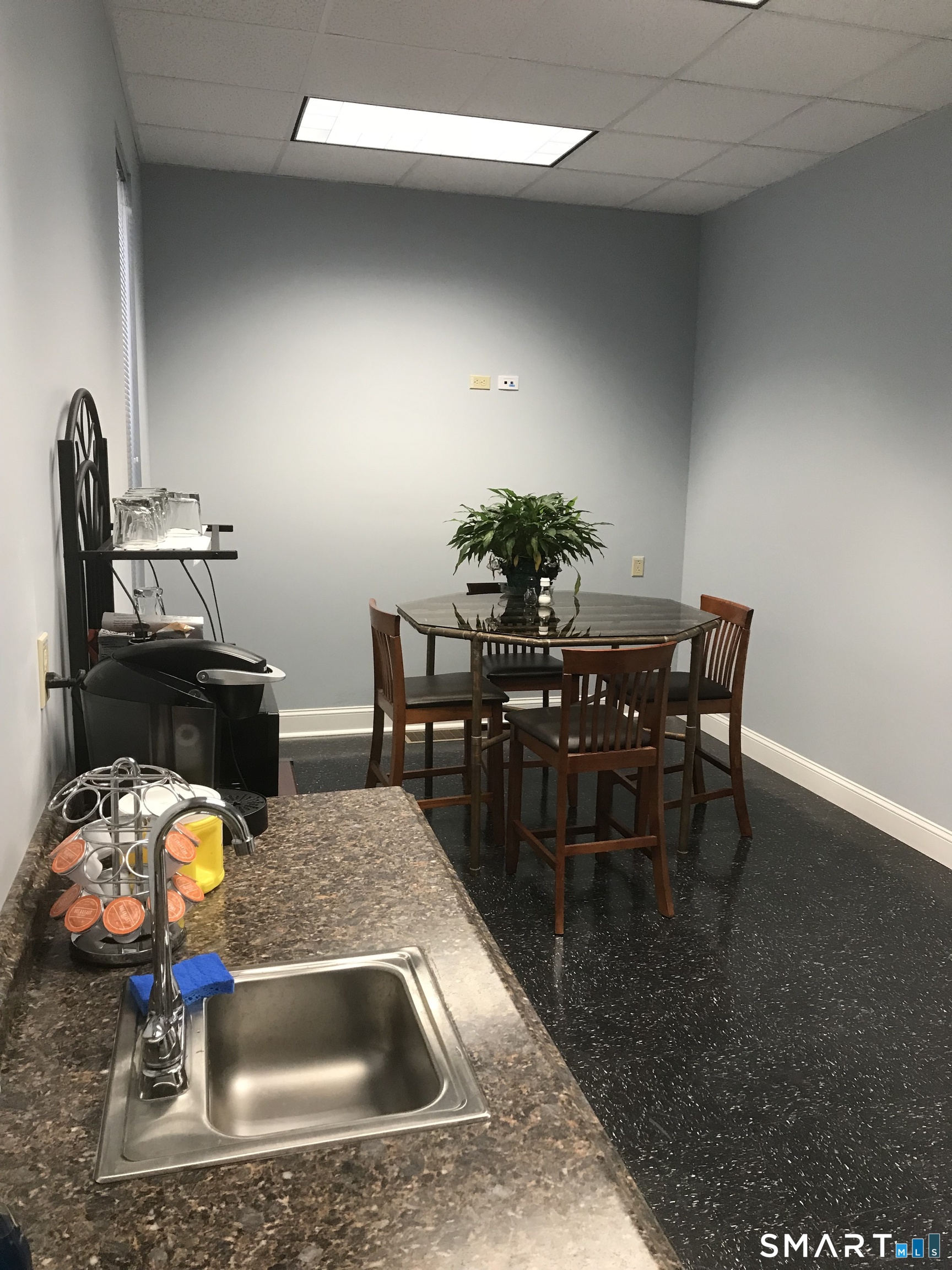 29 West Broad Street Stonington CT 06379