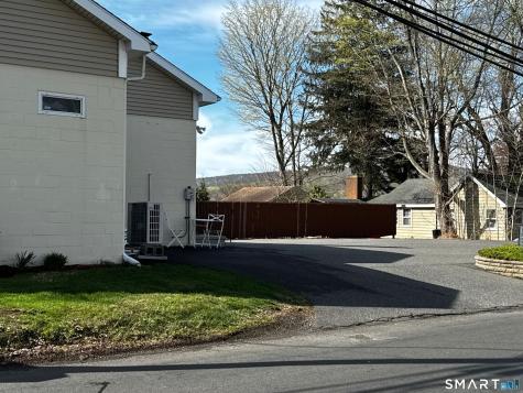 271 Baileyville Road Middlefield CT 06455