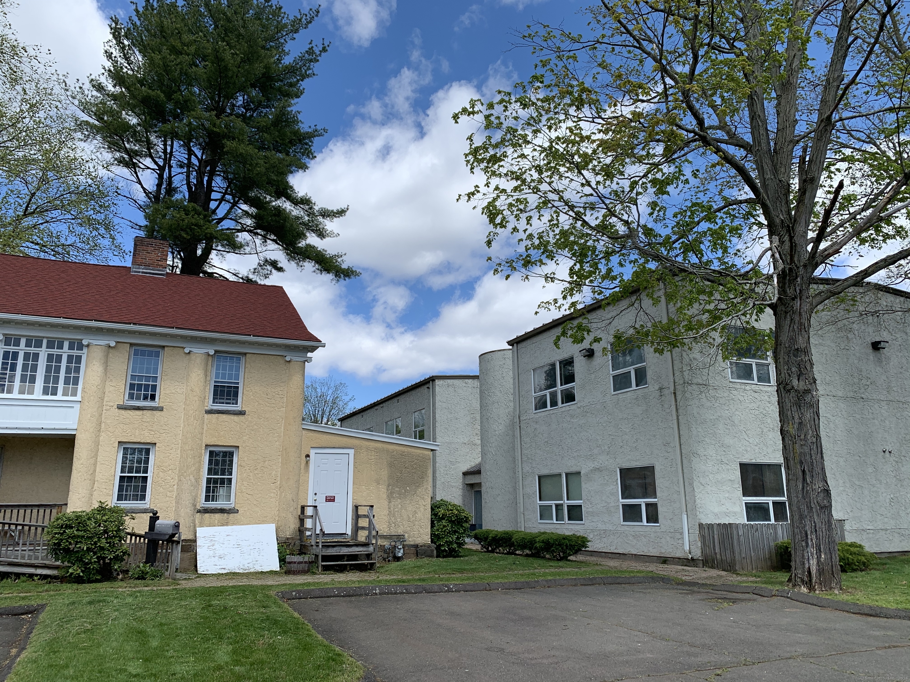 88 Bradley Road Woodbridge CT 06525