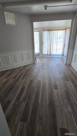 1469 Thomaston Avenue Waterbury CT 06704