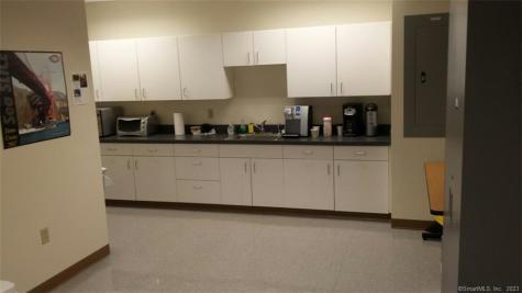 1 Chelsea Street New London CT 06320