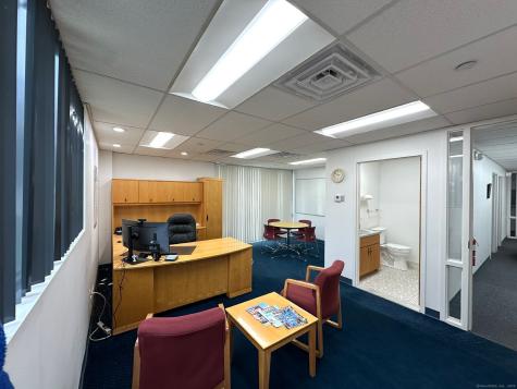 15 Wisconsin Avenue Norwich CT 06360