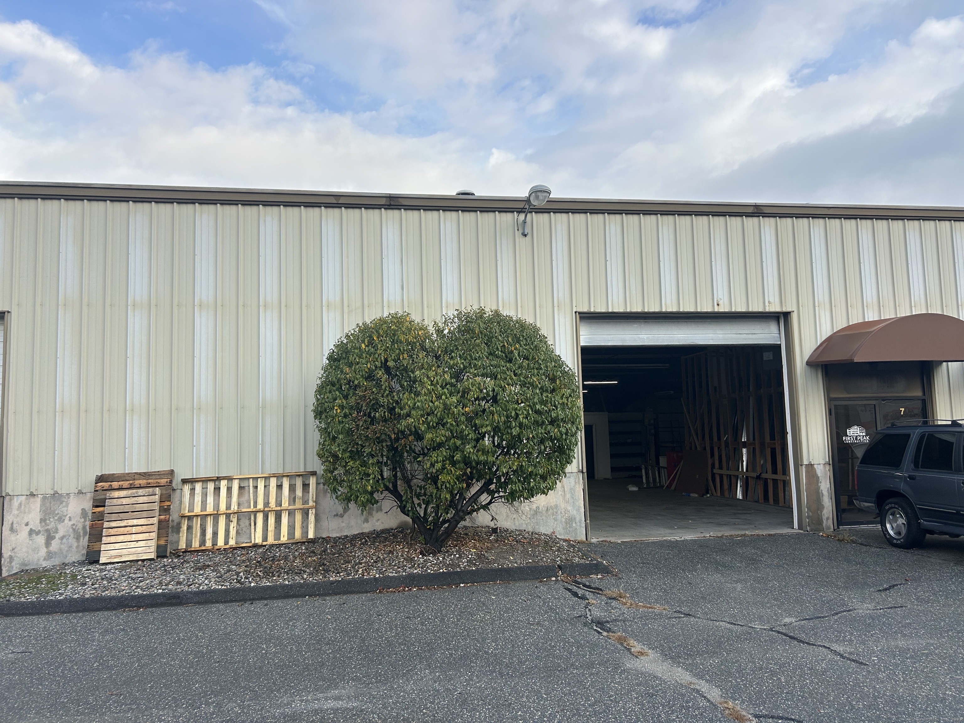 9 Moody Street Enfield CT 06082