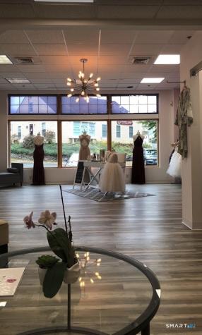 51 East Main Street Avon CT 06001