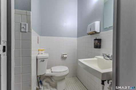 1389 West Main Street Waterbury CT 06708