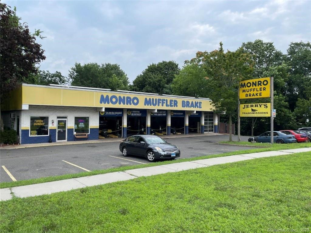 26 Newtown Road Danbury CT 06810