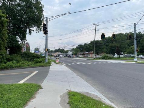 26 Newtown Road Danbury CT 06810