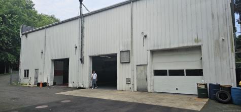 26 Newtown Road Danbury CT 06810