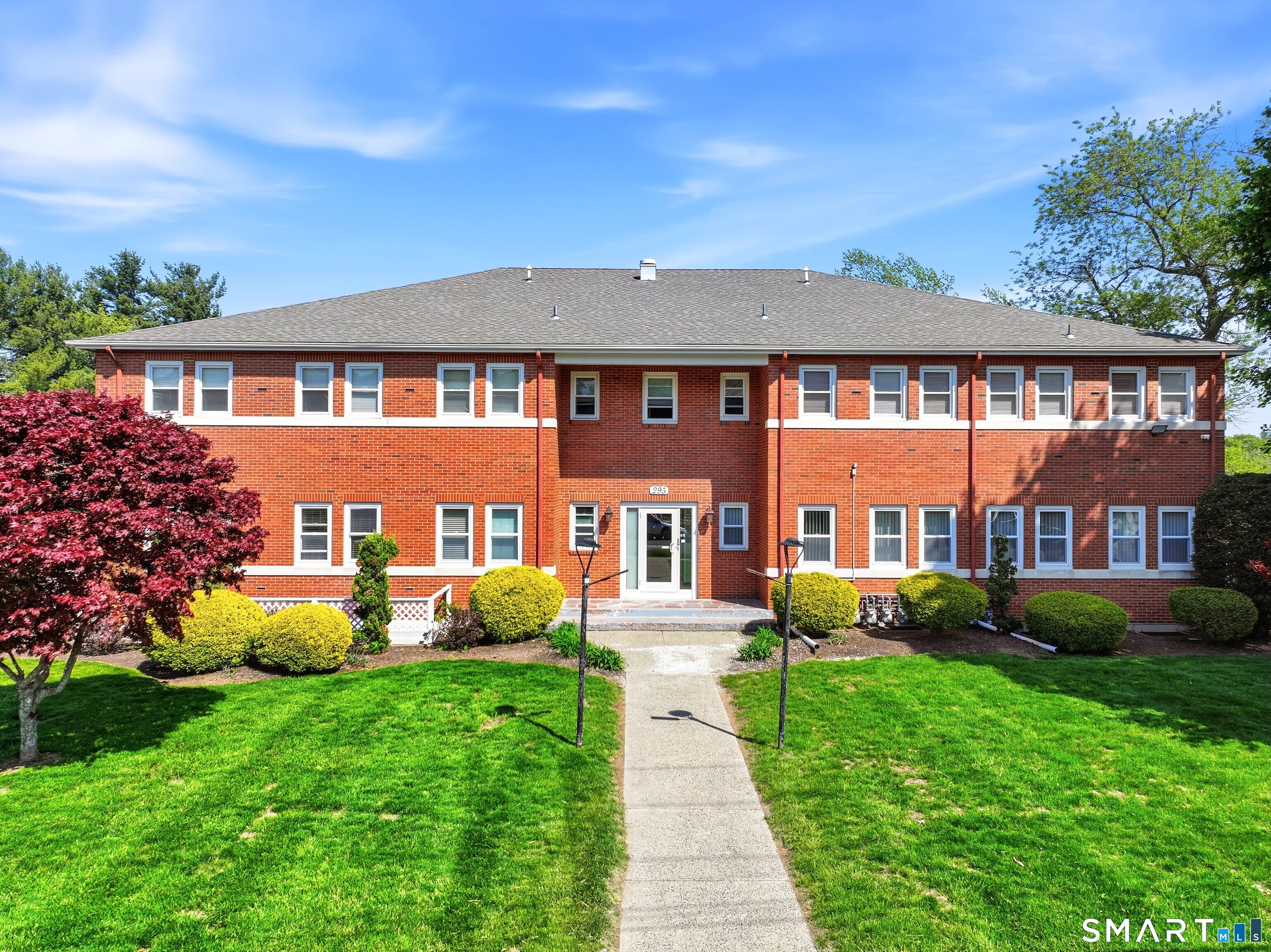 295 Washington Avenue Hamden CT 06518
