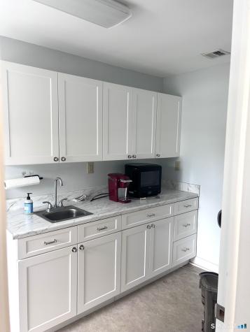 295 Washington Avenue Hamden CT 06518