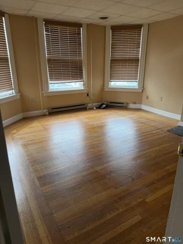 21 Holmes Avenue Waterbury CT 06710