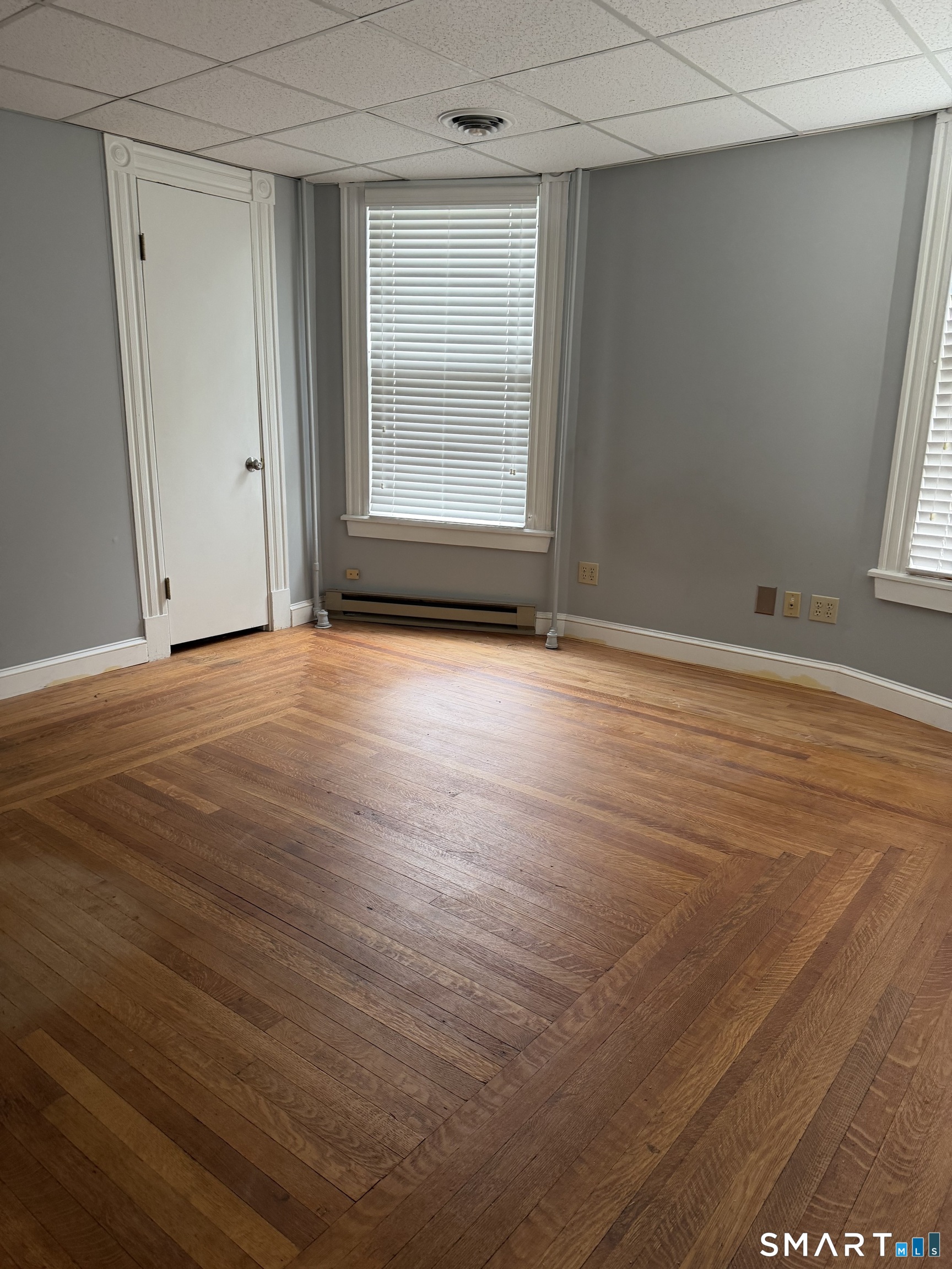 21 Holmes Avenue Waterbury CT 06710
