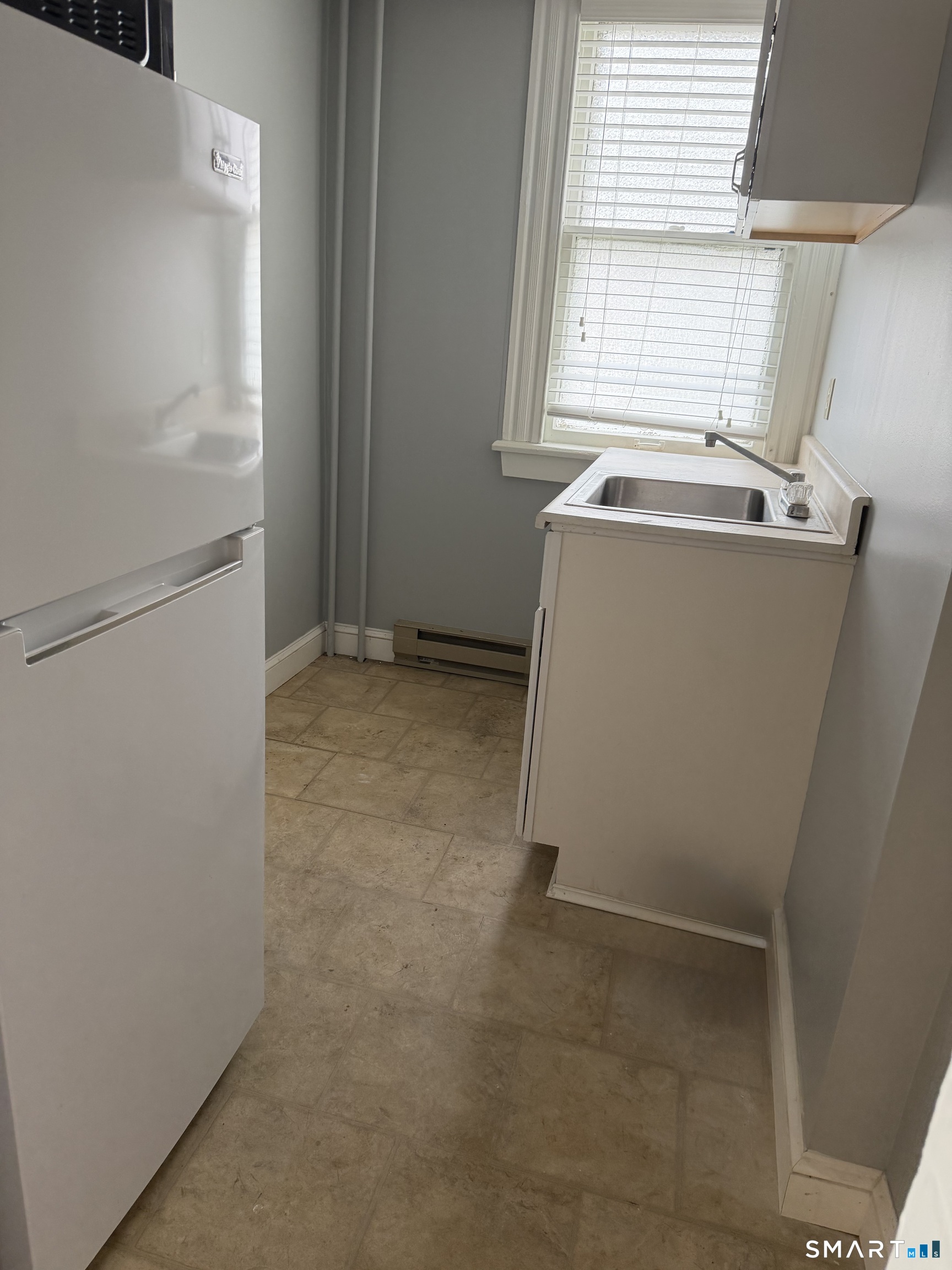 21 Holmes Avenue Waterbury CT 06710