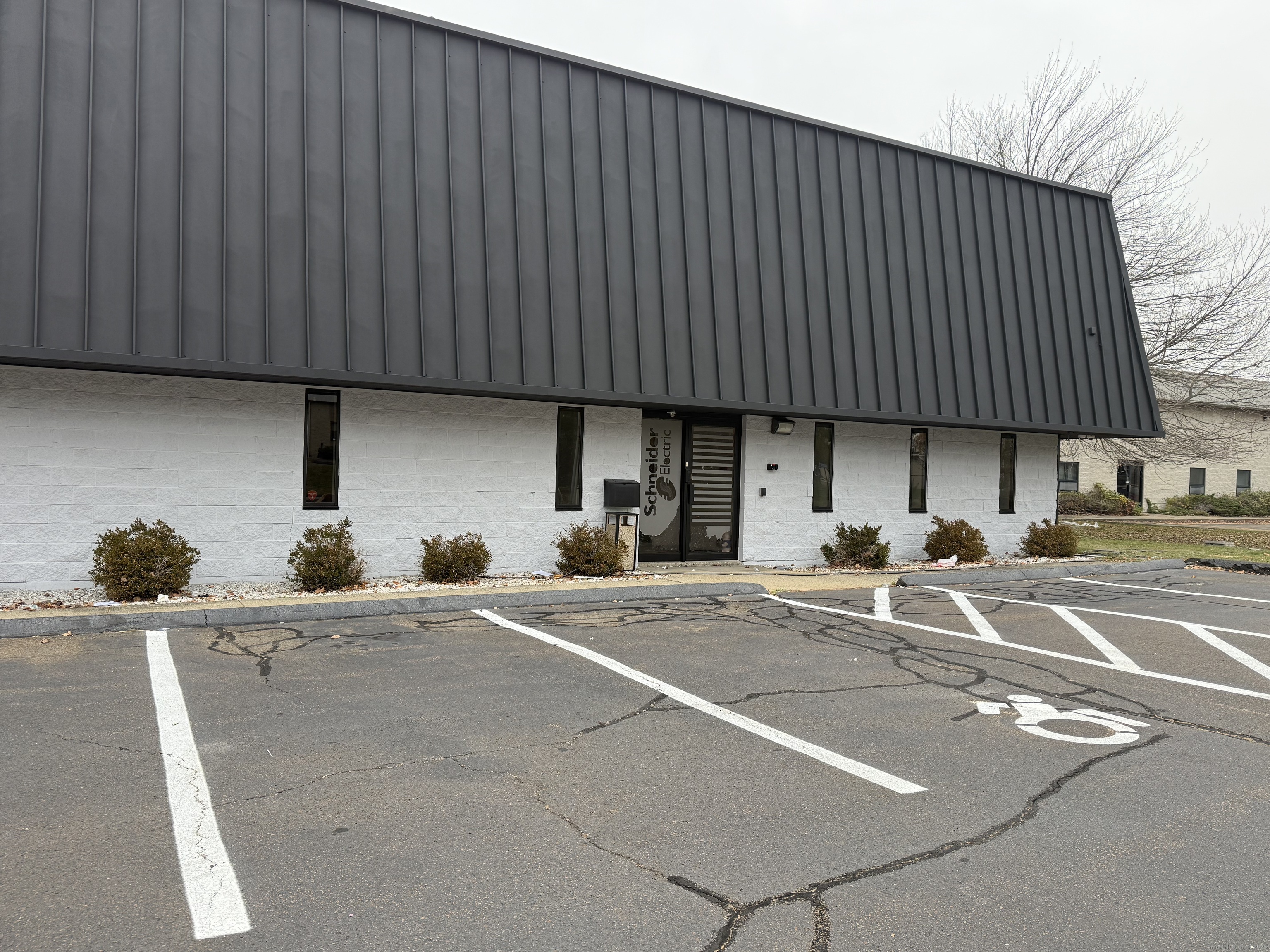 182 Commerce Street East Haven CT 06512