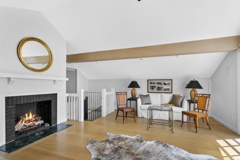 656 Harbor Road Fairfield CT 06890