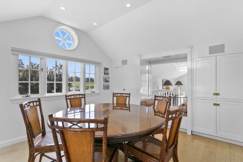 656 Harbor Road Fairfield CT 06890