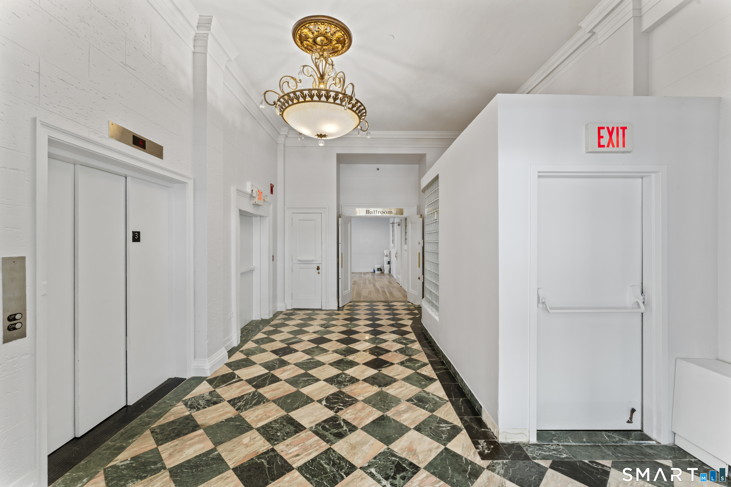 216 Crown Street New Haven CT 06510