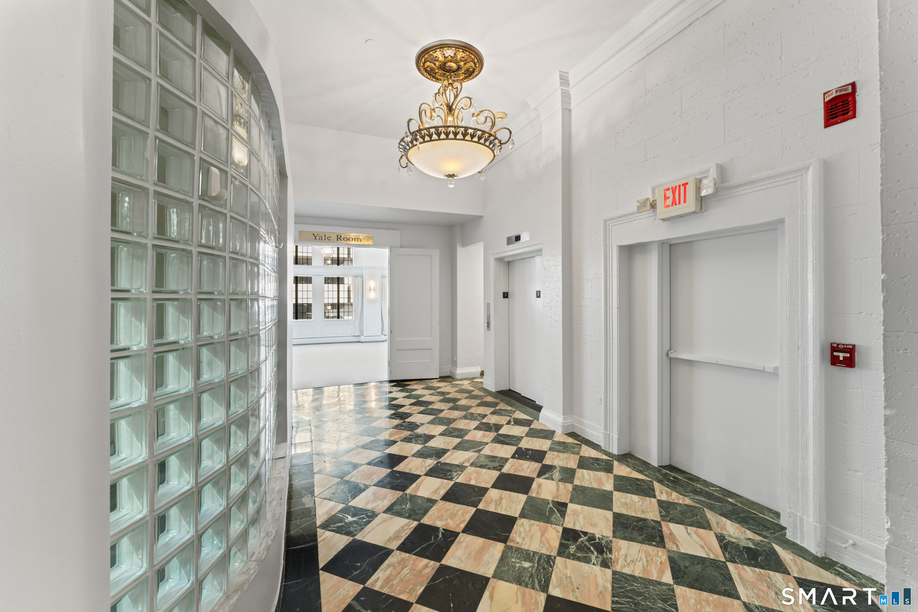 216 Crown Street New Haven CT 06510