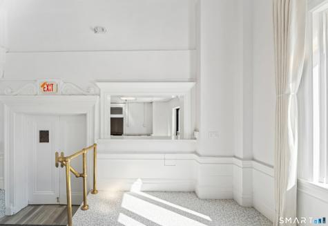 216 Crown Street New Haven CT 06510