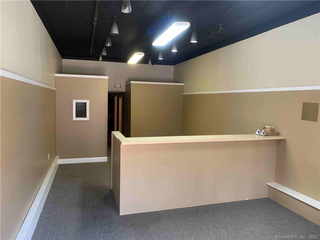 61 West Main Street Meriden CT 06451