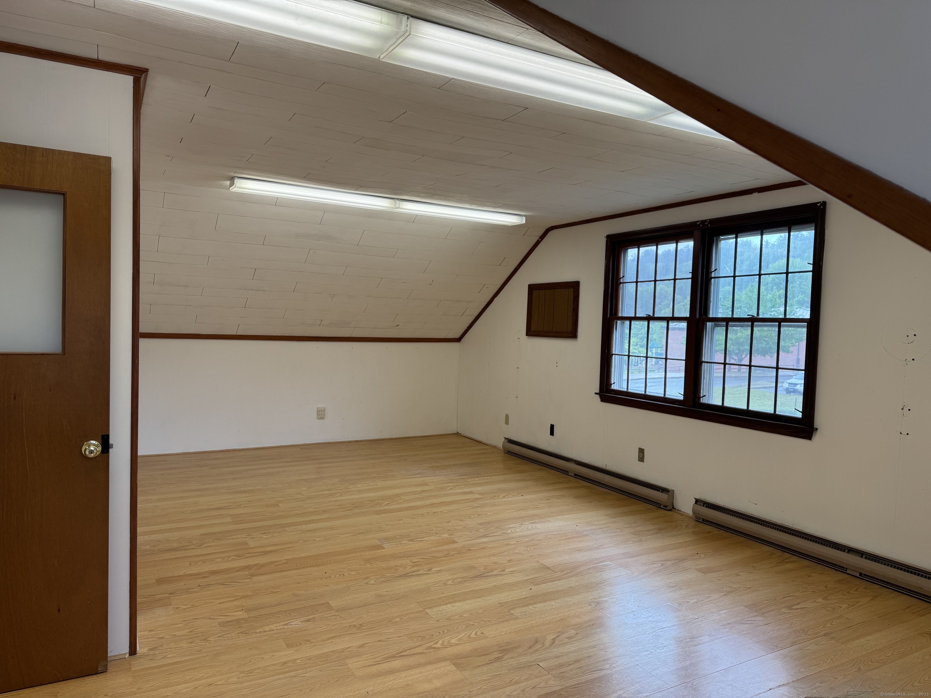 111 River Road Barkhamsted CT 06063