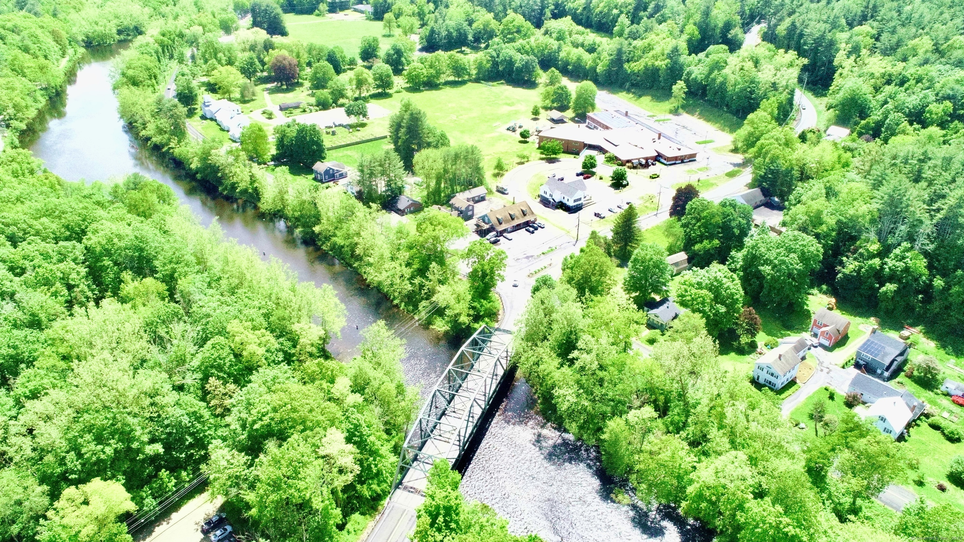111 River Road Barkhamsted CT 06063