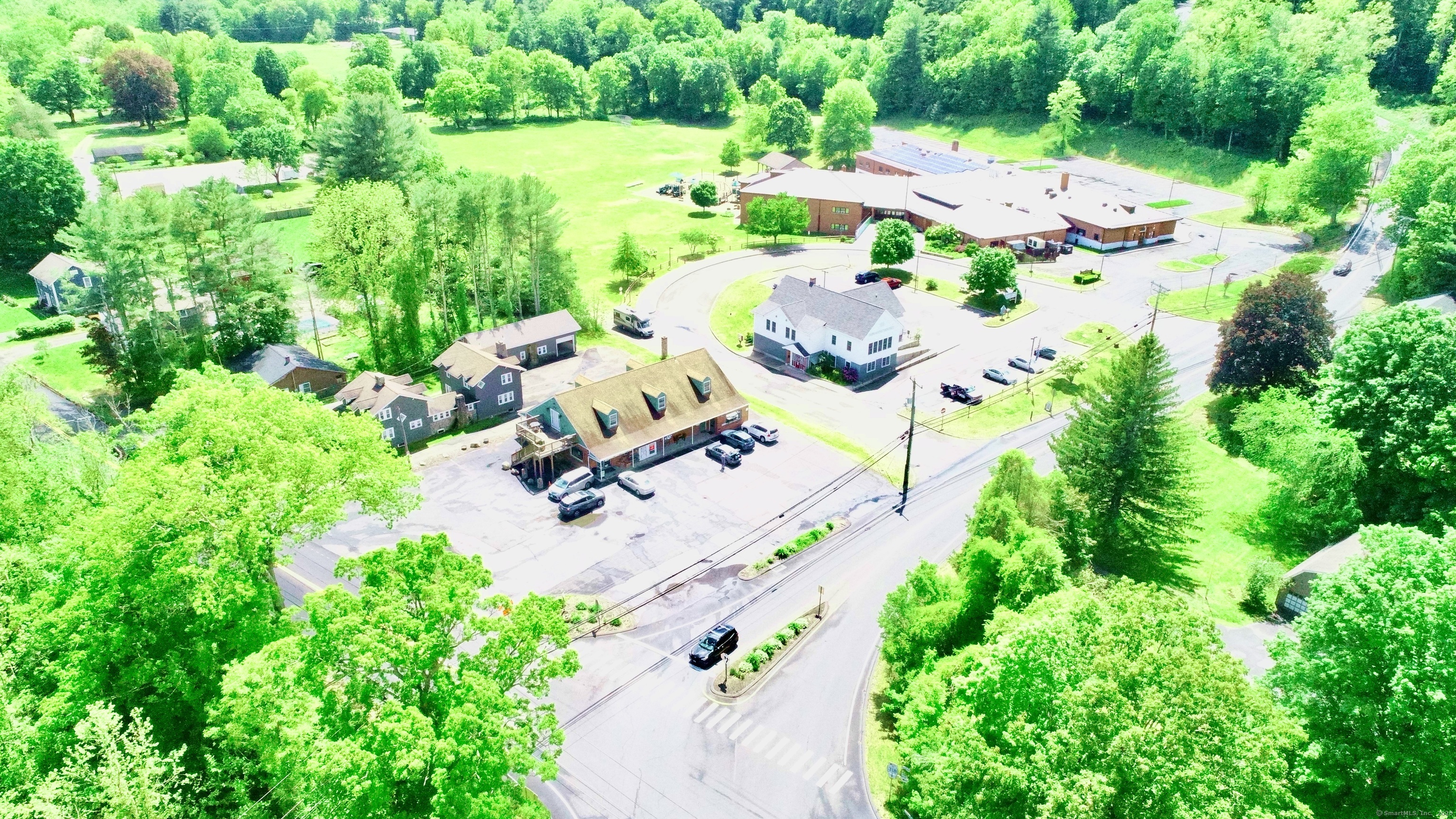111 River Road Barkhamsted CT 06063