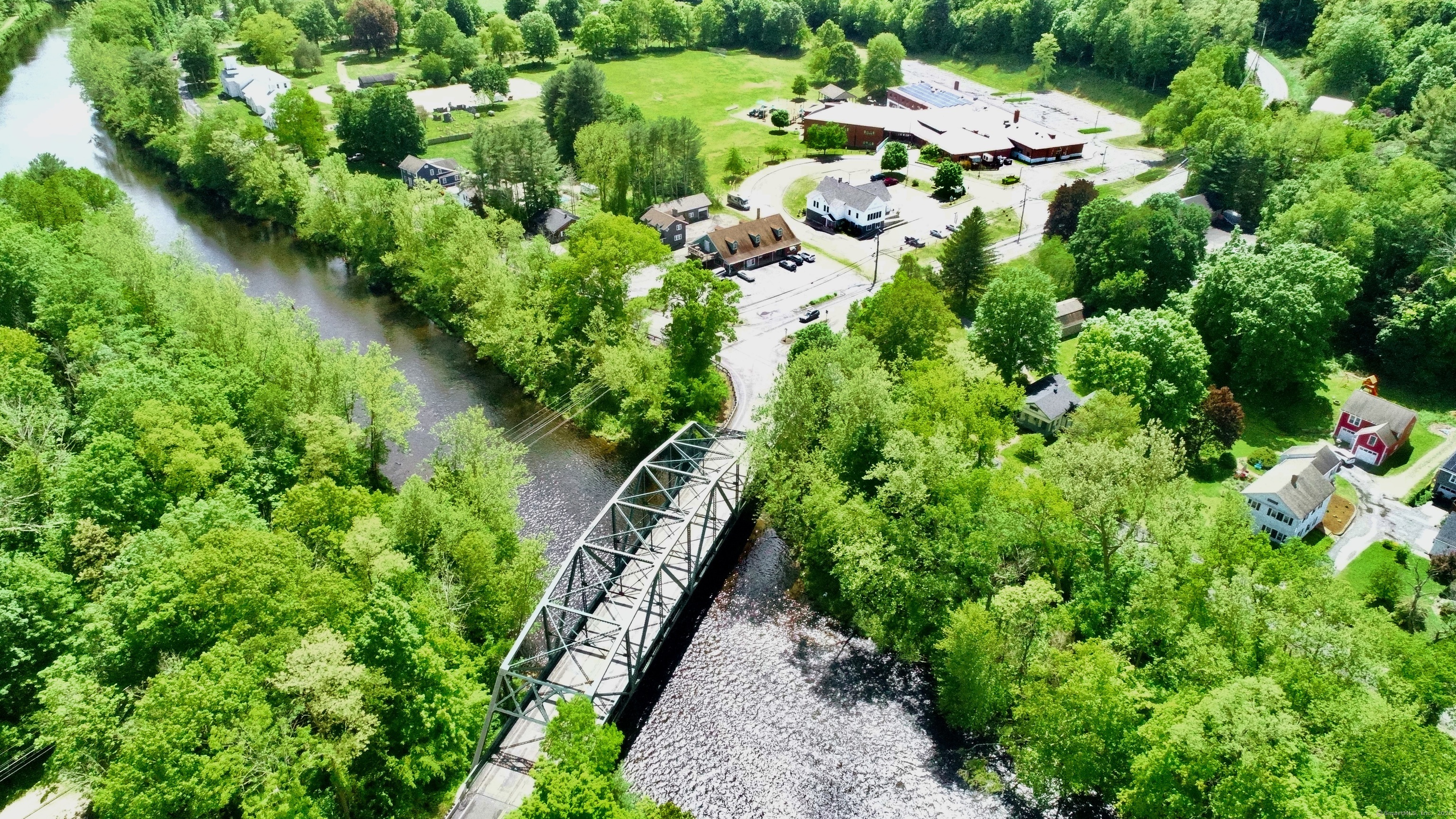 111 River Road Barkhamsted CT 06063