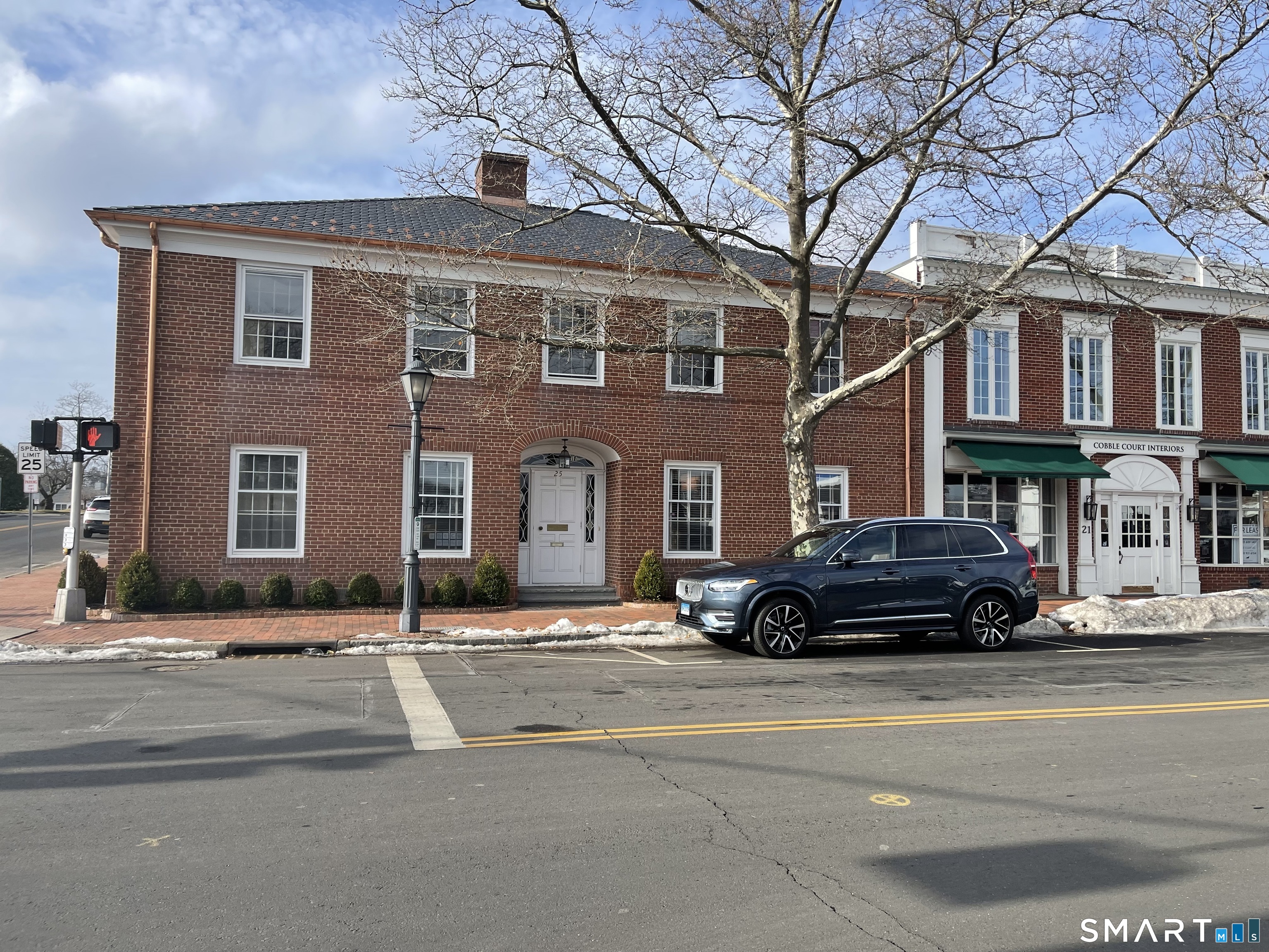 25 South Avenue New Canaan CT 06840