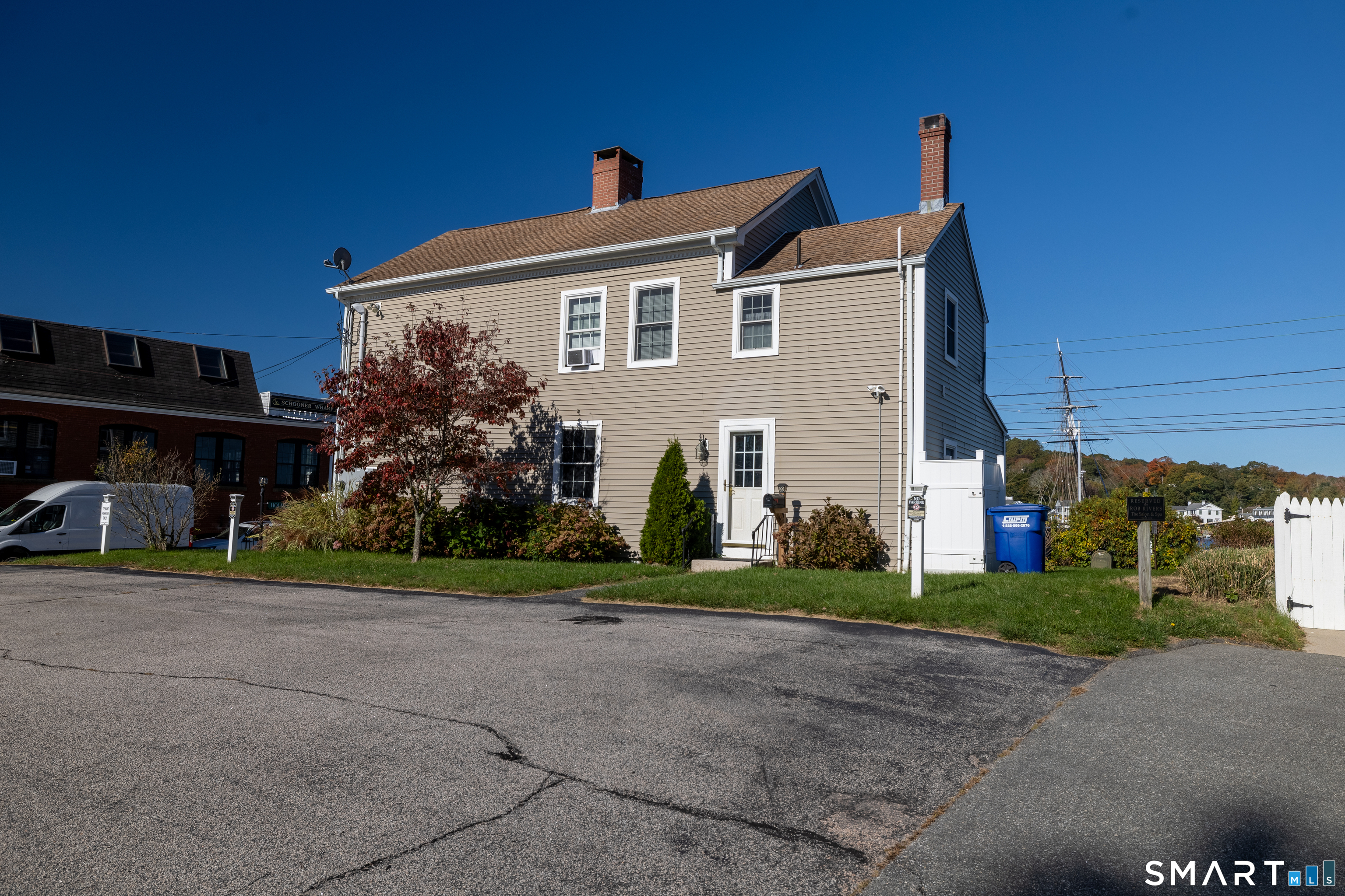 1 Forsyth Street Stonington CT 06355