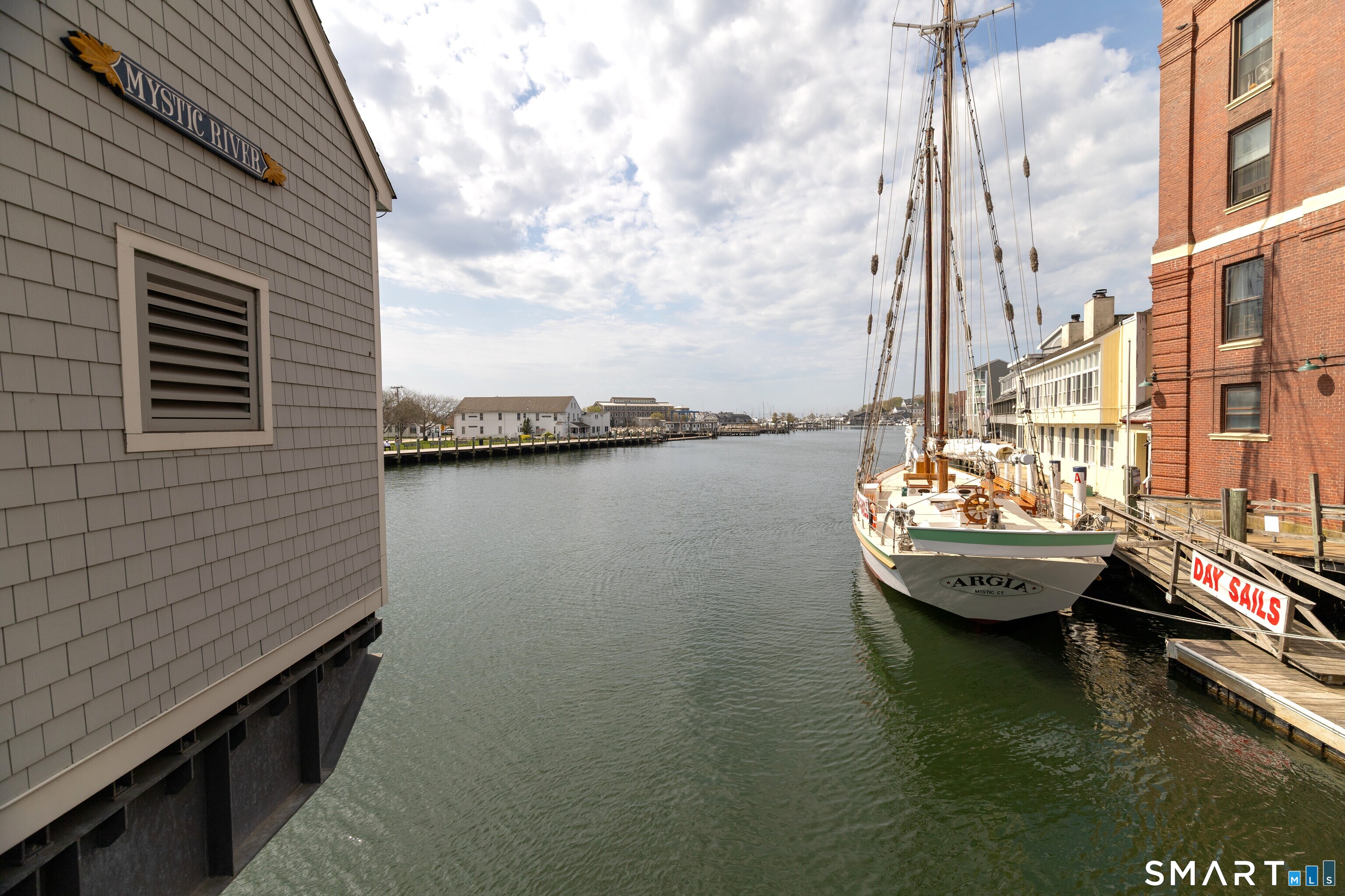 1 Forsyth Street Stonington CT 06355