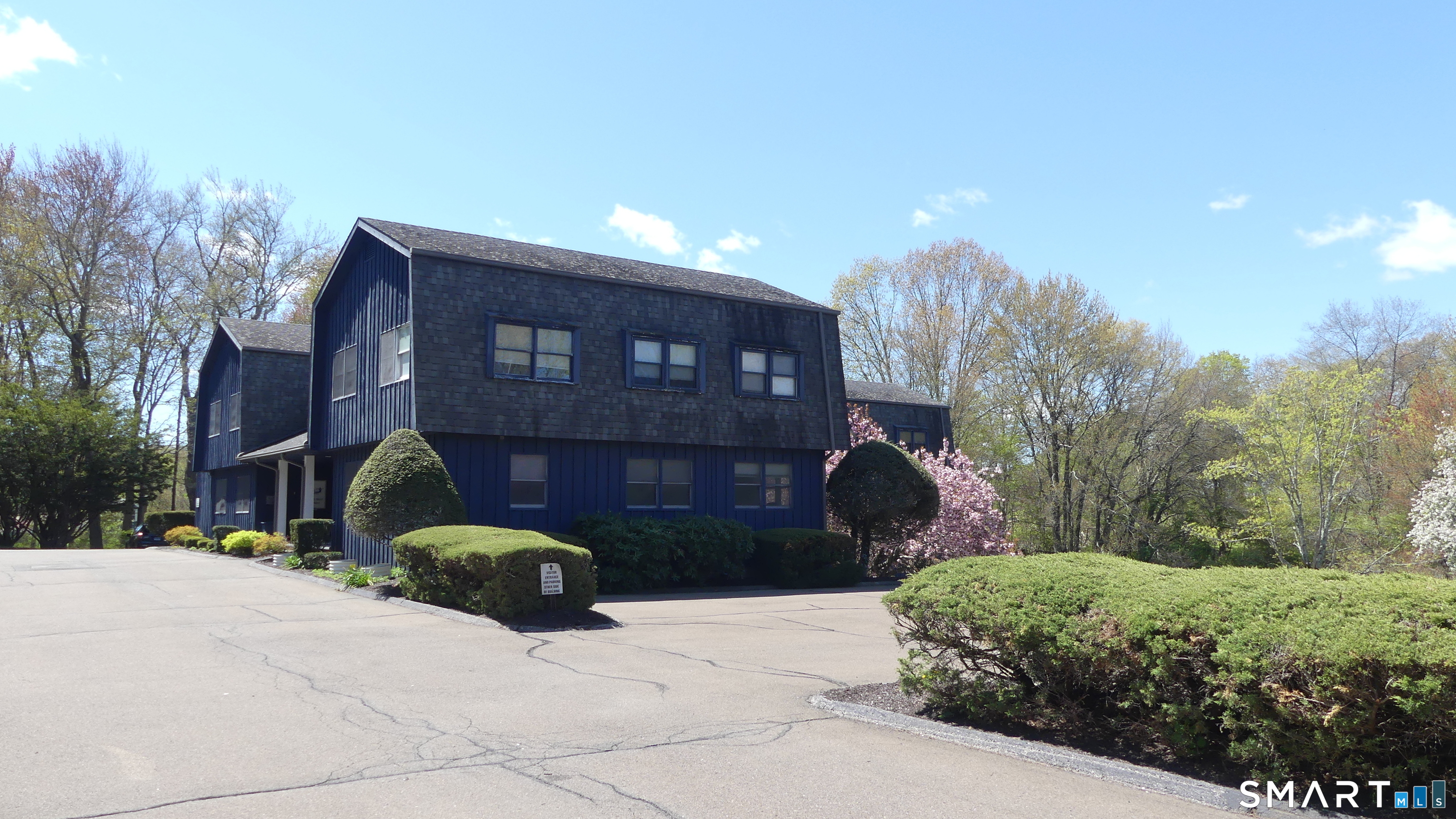 23 Amity Road Bethany CT 06524