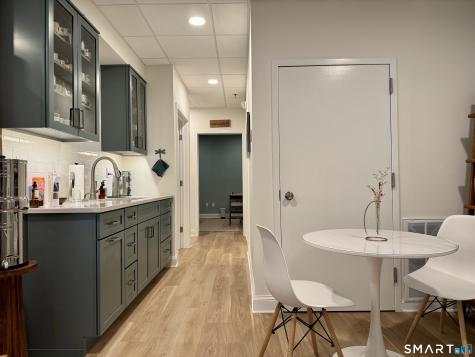420 East Main Street Branford CT 06405