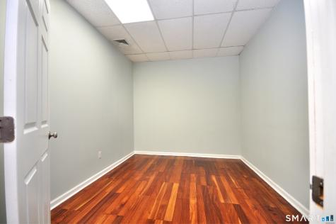 75 Berlin Road Cromwell CT 06416