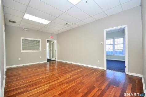 75 Berlin Road Cromwell CT 06416