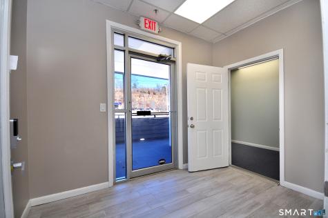 75 Berlin Road Cromwell CT 06416
