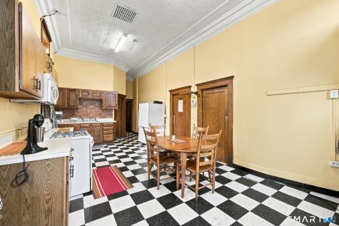 155 Maple Street Naugatuck CT 06770
