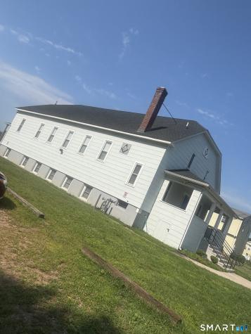 24 Golway Street Manchester CT 06042
