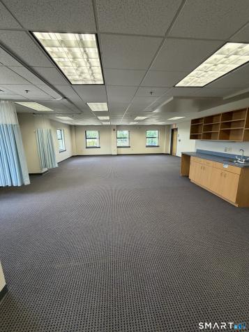 893 Main Street East Hartford CT 06108