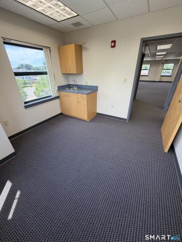 893 Main Street East Hartford CT 06108