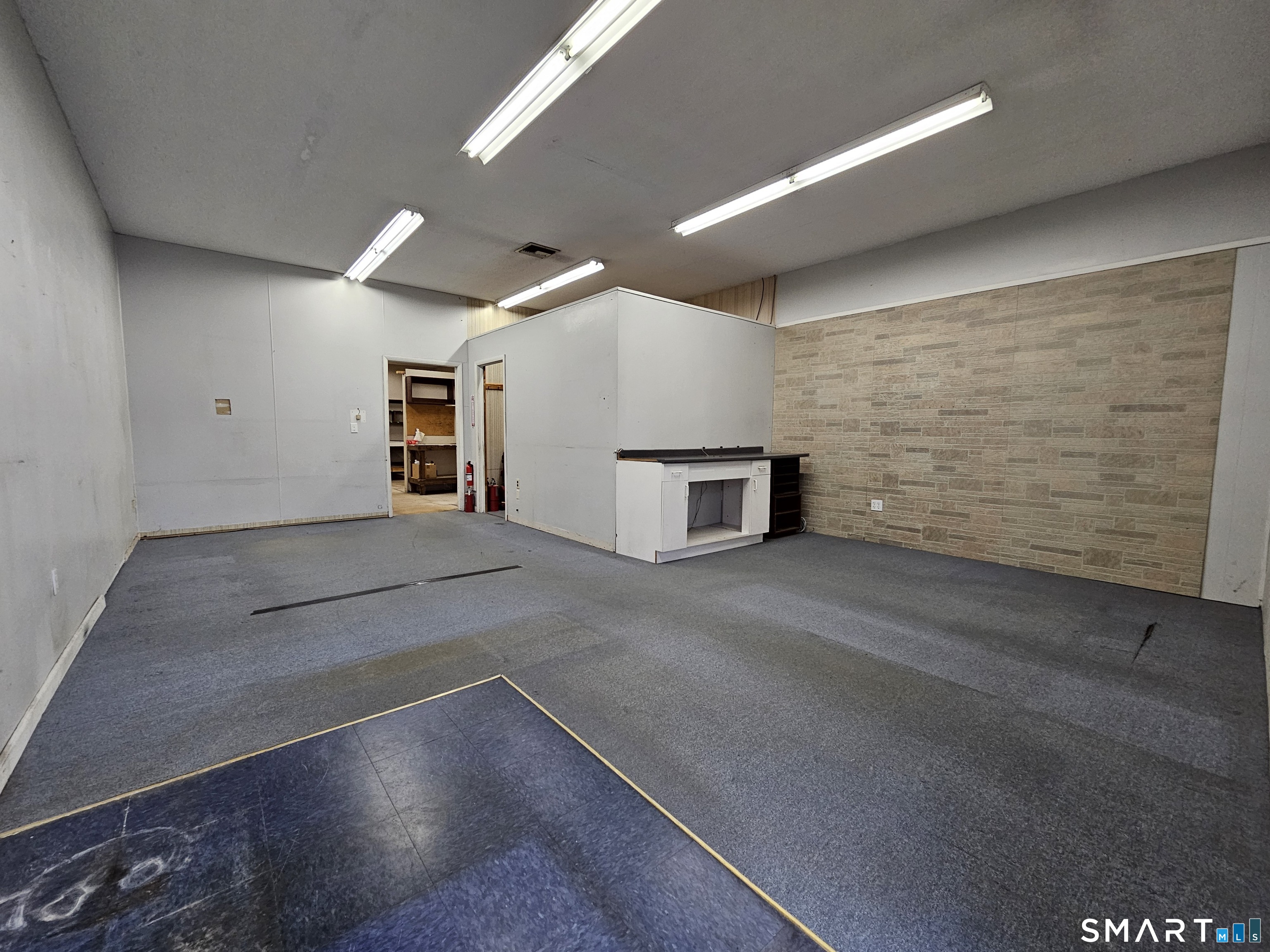 122 Prospect Hill Road East Windsor CT 06088