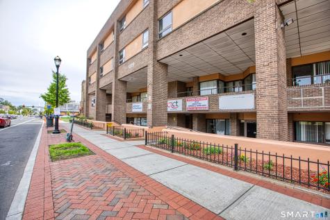 1229 Albany Avenue Hartford CT 06112