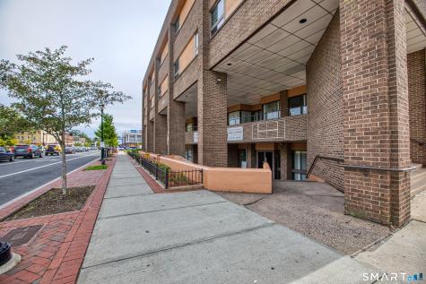 1229 Albany Avenue Hartford CT 06112
