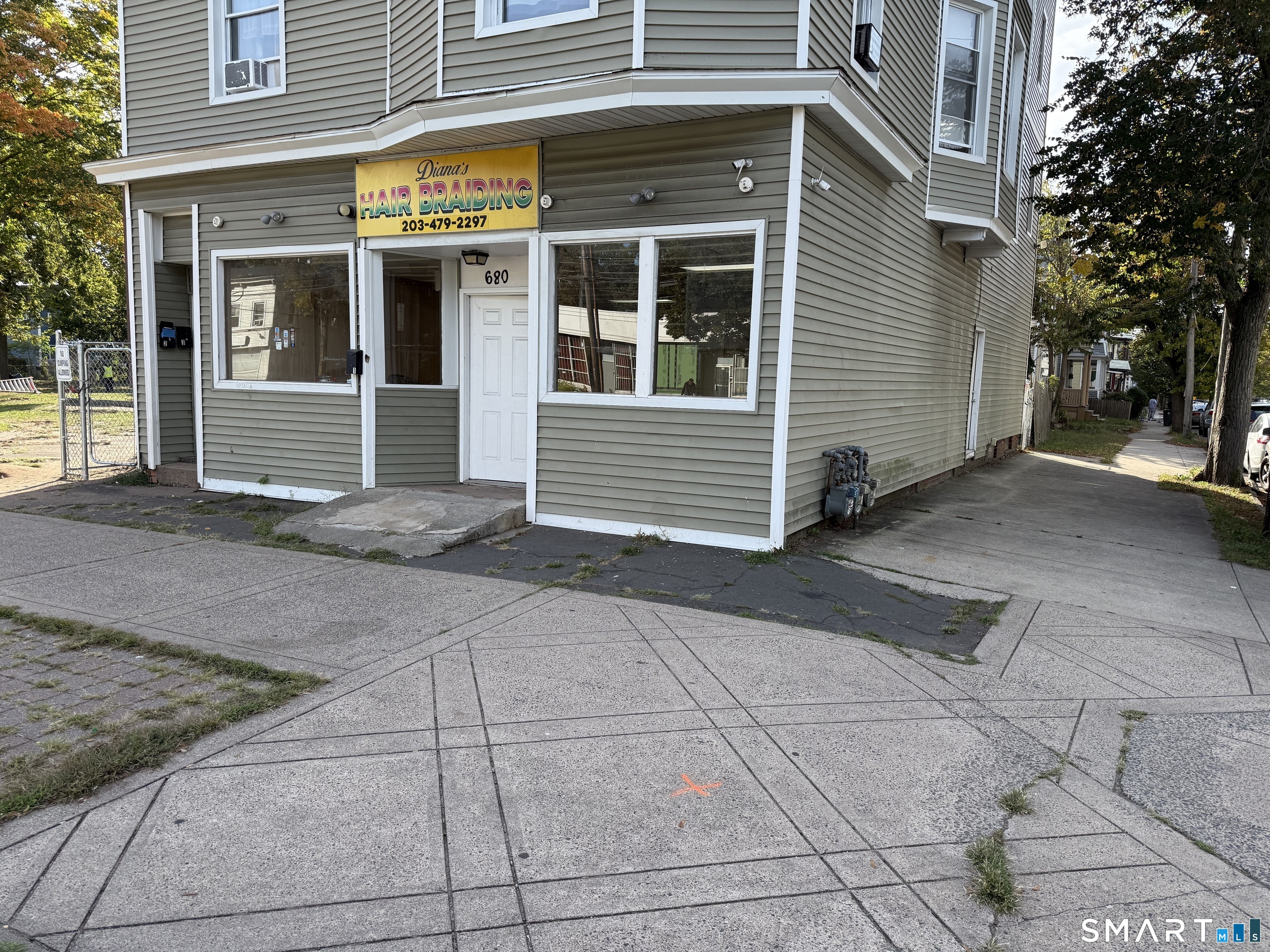 680 Dixwell Avenue New Haven CT 06511