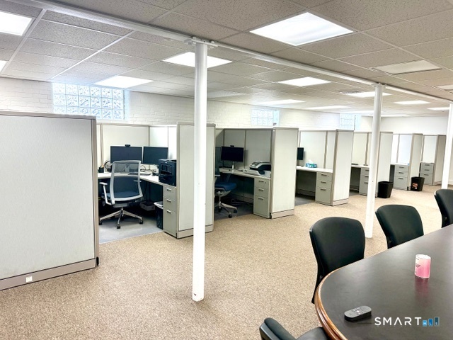 26 Broadway North Haven CT 06473