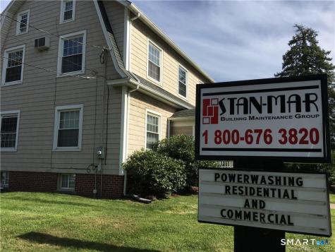 4942 Main Street Bridgeport CT 06606