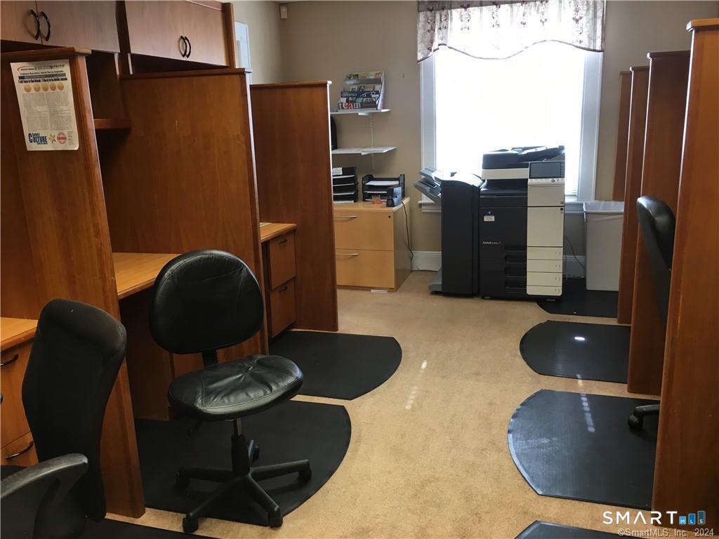 4942 Main Street Bridgeport CT 06606